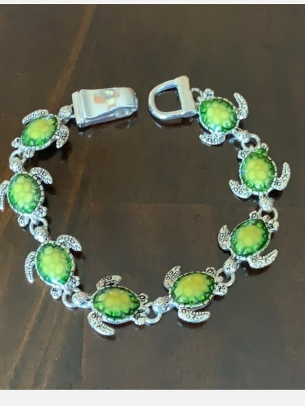 Vintage Green & Silver Sea turtle bracelet